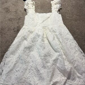 Elegant White Lace dress